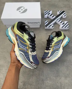 High Quality Saucony Omni 9 Luxury Sneakers