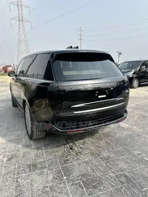 Land Rover Range Rover Vogue 2023 Black
