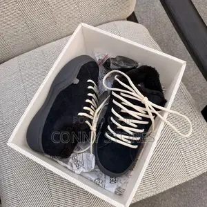 Erl】 Vamps Sneakers.