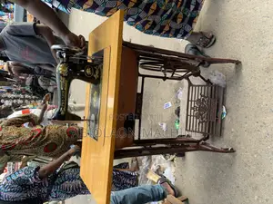 Two Lion Manual Sewing Machine With Flat Table