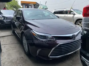 Toyota Avalon XLE 4dr Sedan (3.5L 6cyl 6A) 2014 Red