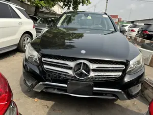Mercedes-Benz GLC-Class 2017 Black