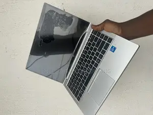 Laptop HP EliteBook 840 G8 8GB Intel Core i5 SSD 256GB