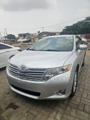 Toyota Venza 2011 Silver