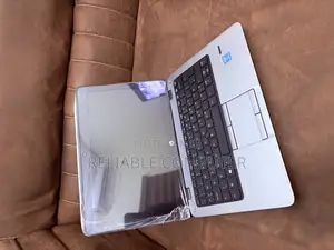 Laptop HP EliteBook 820 G2 8GB Intel Core I5 HDD 500GB