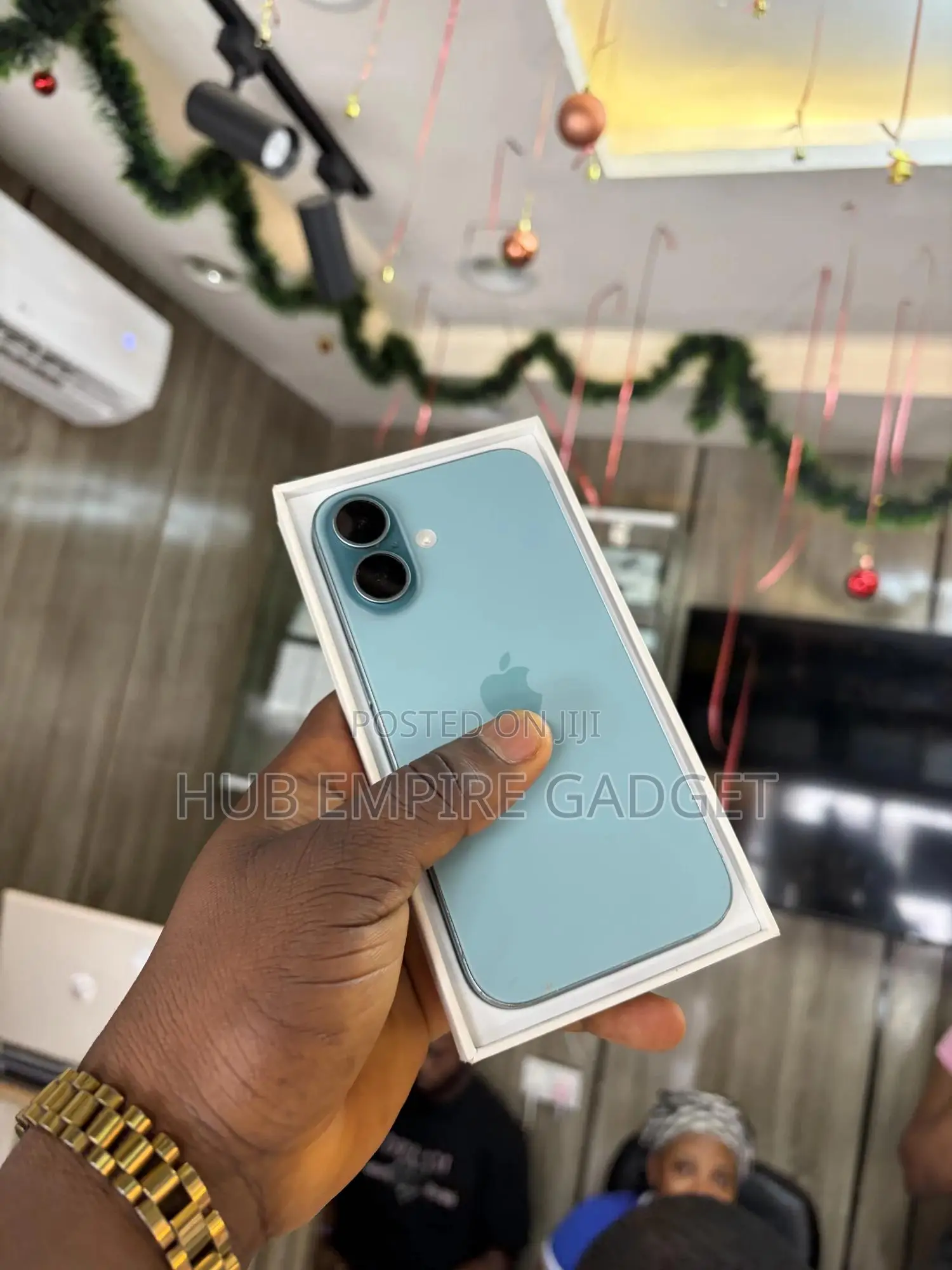 Apple iPhone 16 128 GB Green
