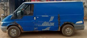 Ford Transit 1999 Blue