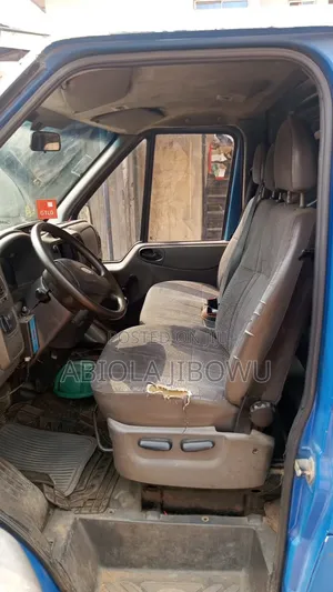 Ford Transit 1999 Blue