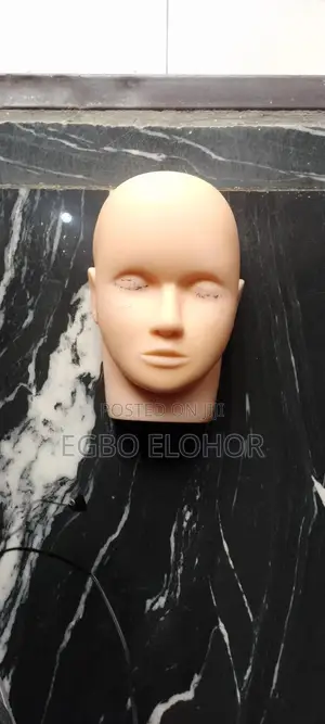 Lash Brow Practice Mannequin