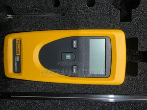 Fluke 930 Tachometer