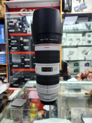 Canon Zoom Lens Ef 70- 200mm 1.2:8l Is Iii Usm