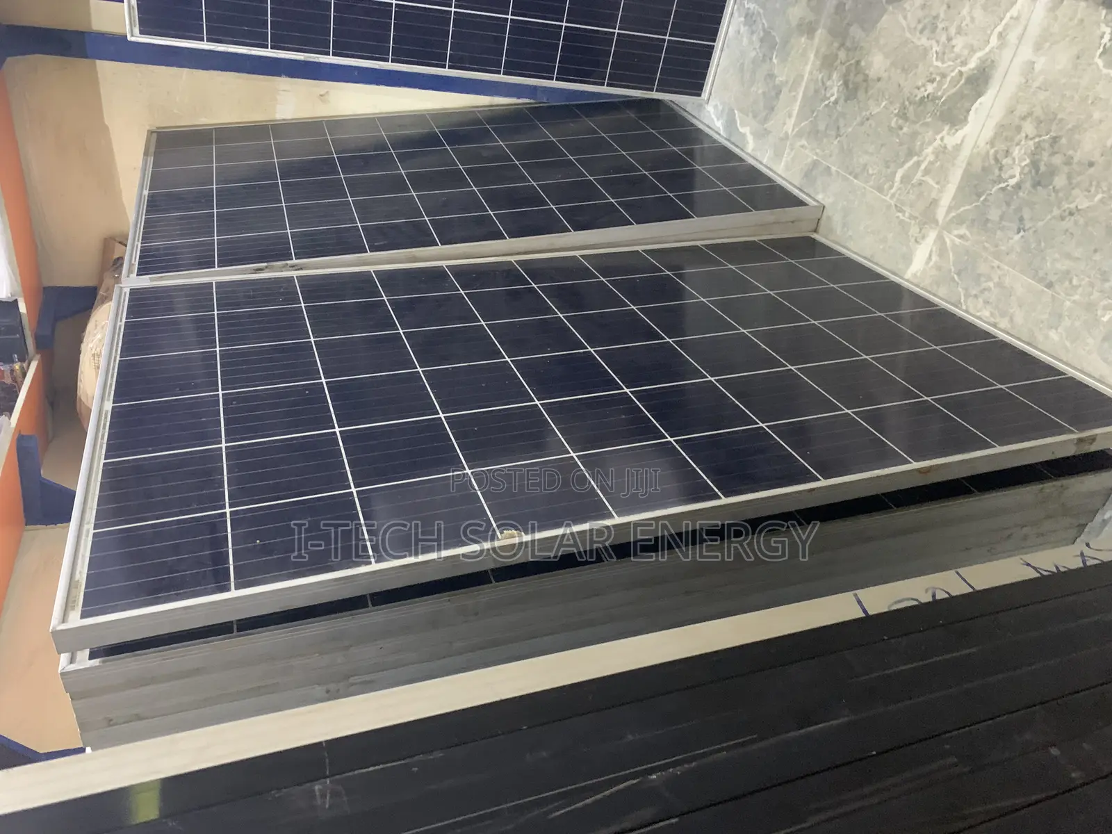 300watts Jinko Solar Panel