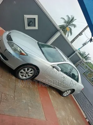Toyota Camry LE 4dr Sedan (2.4L 4cyl 5M) 2003 Silver
