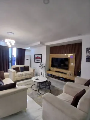 3bdrm Block of Flats in Lekki for sale