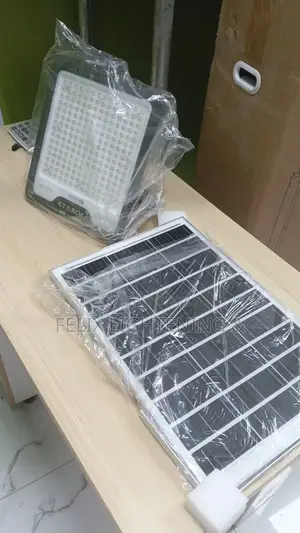Ctorch Solar Floodlight 200w