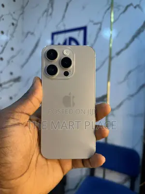 Apple iPhone 15 Pro 256 GB
