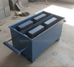 Block Moulder