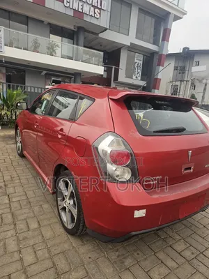 Pontiac Vibe 2009 Red