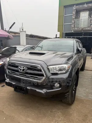 Toyota Tacoma TRD Sport Double Cab 6' Bed V6 AT 2023 Gray