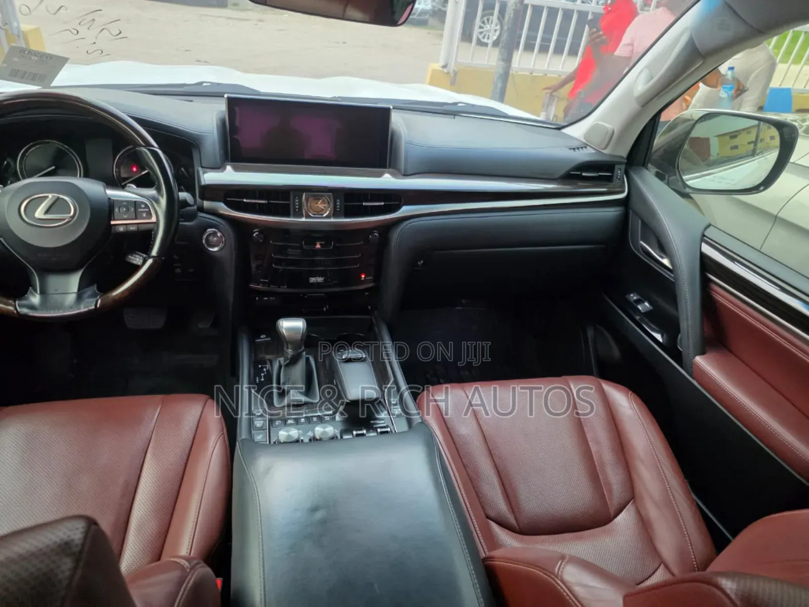 Lexus LX 2017 White