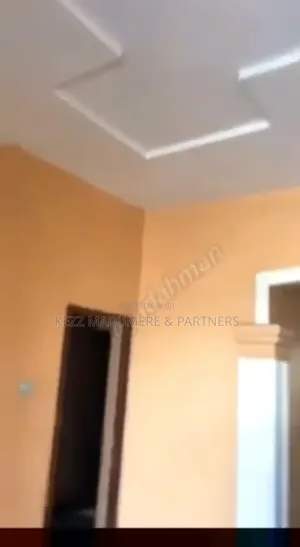 2bdrm Block of Flats in Off Eastwest Road By, Port-Harcourt for rent