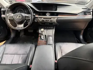 Lexus ES 350 FWD 2016 Black