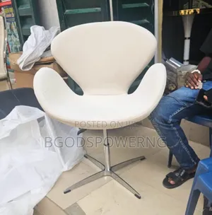Swan Chair