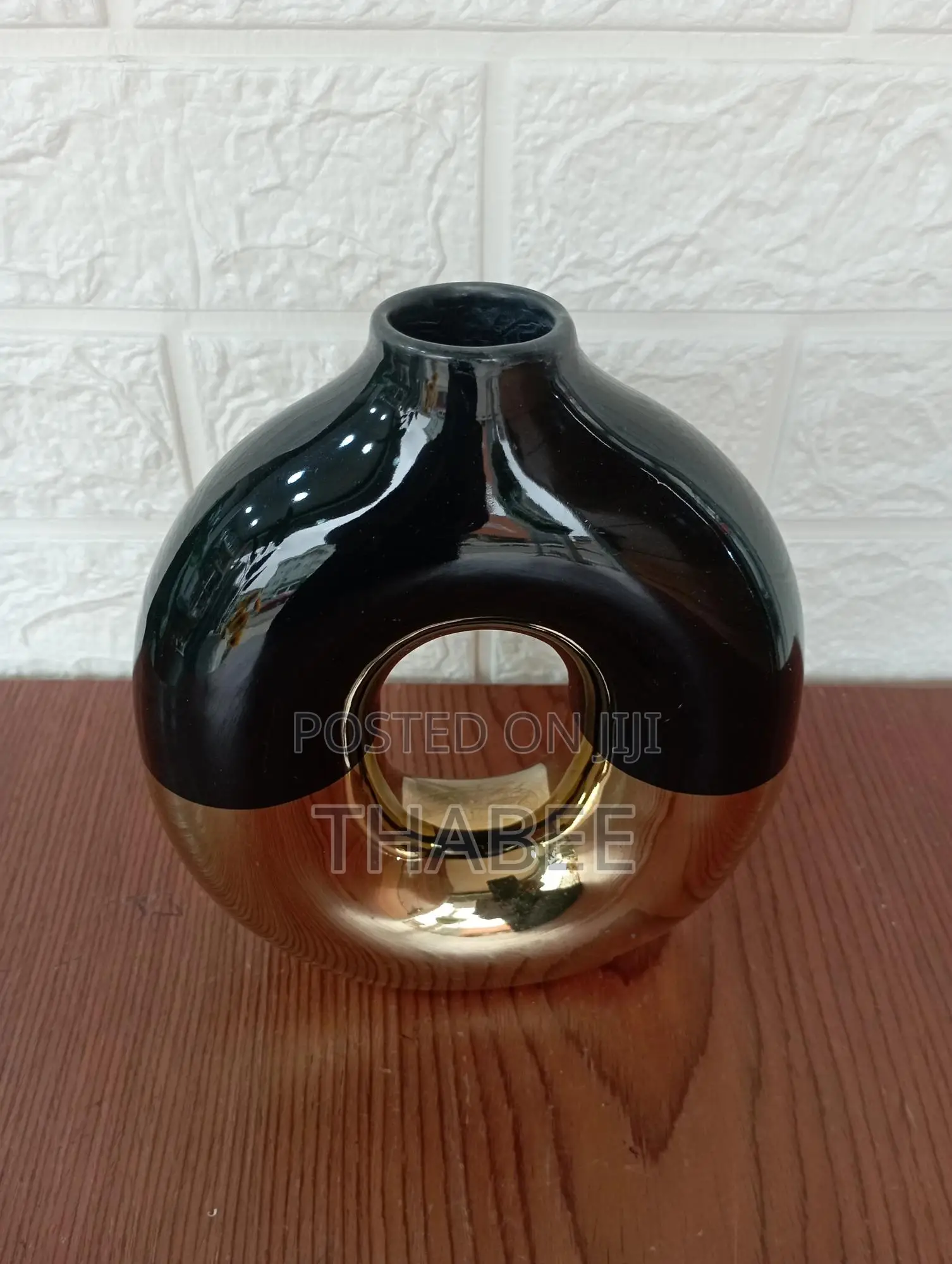 Gold Black O Ring Gloss Finish Vase