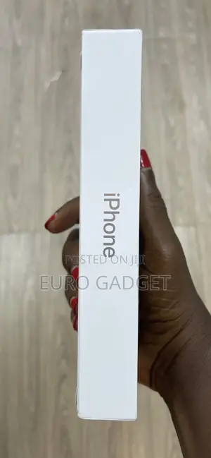 New Apple iPhone 16 Pro Max 256 GB