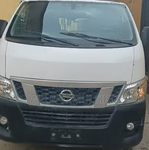 Nissan Caravan (Urvan) 2014 White
