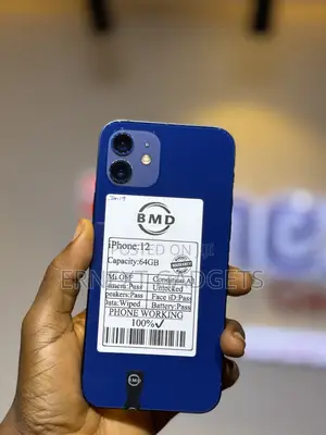 Apple iPhone 12 64 GB Blue