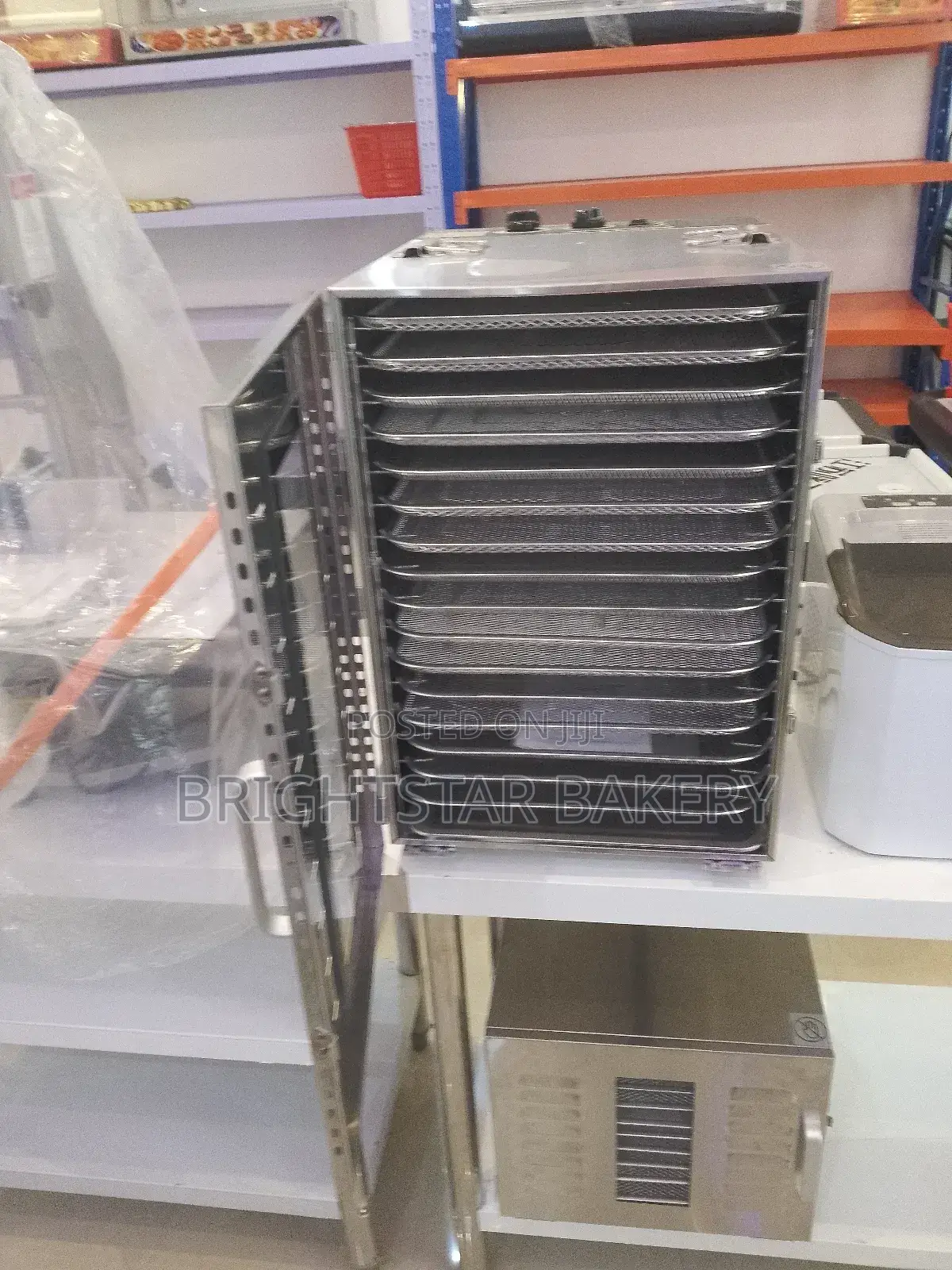 Dehydrator