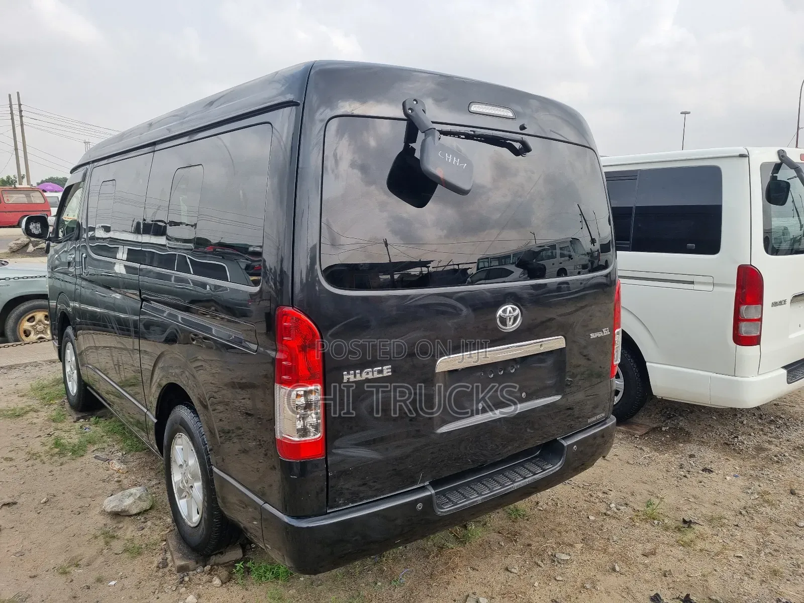 Toyota HiAce 2012 Black