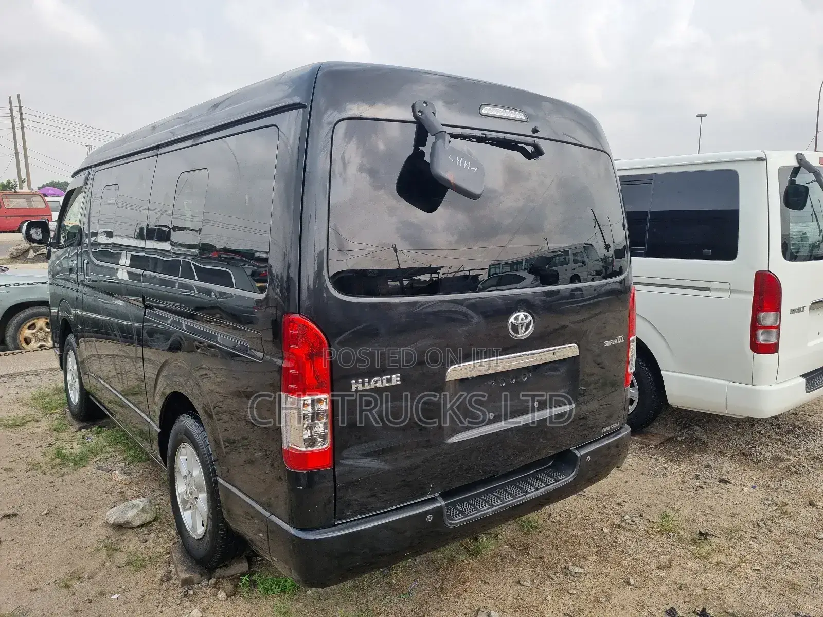 Toyota HiAce 2012 Black