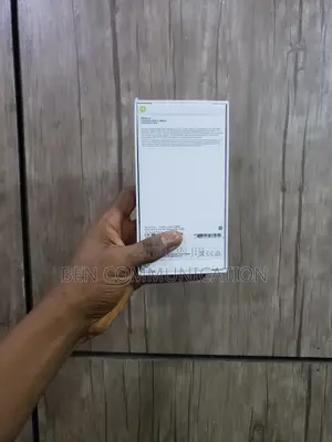 New Apple iPhone 13 128 GB Green