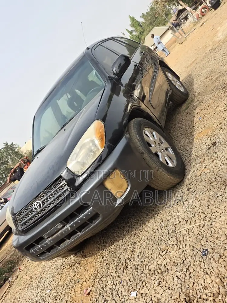 2004 Toyota Rav4 - Image 1