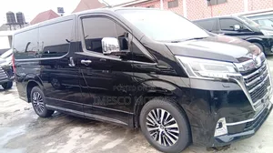 Toyota Granvia 2023 Black
