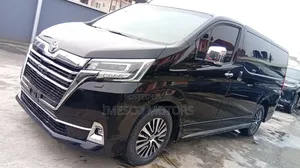 Toyota Granvia 2023 Black