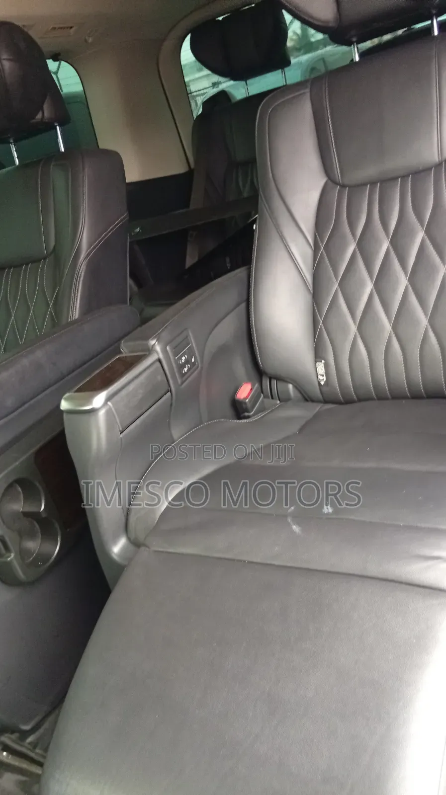 Toyota Granvia 2023 Black