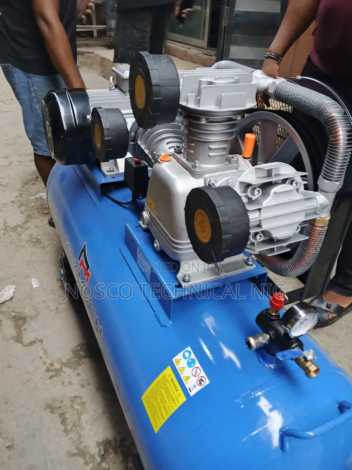 Maxmech 300liter Air Compressor