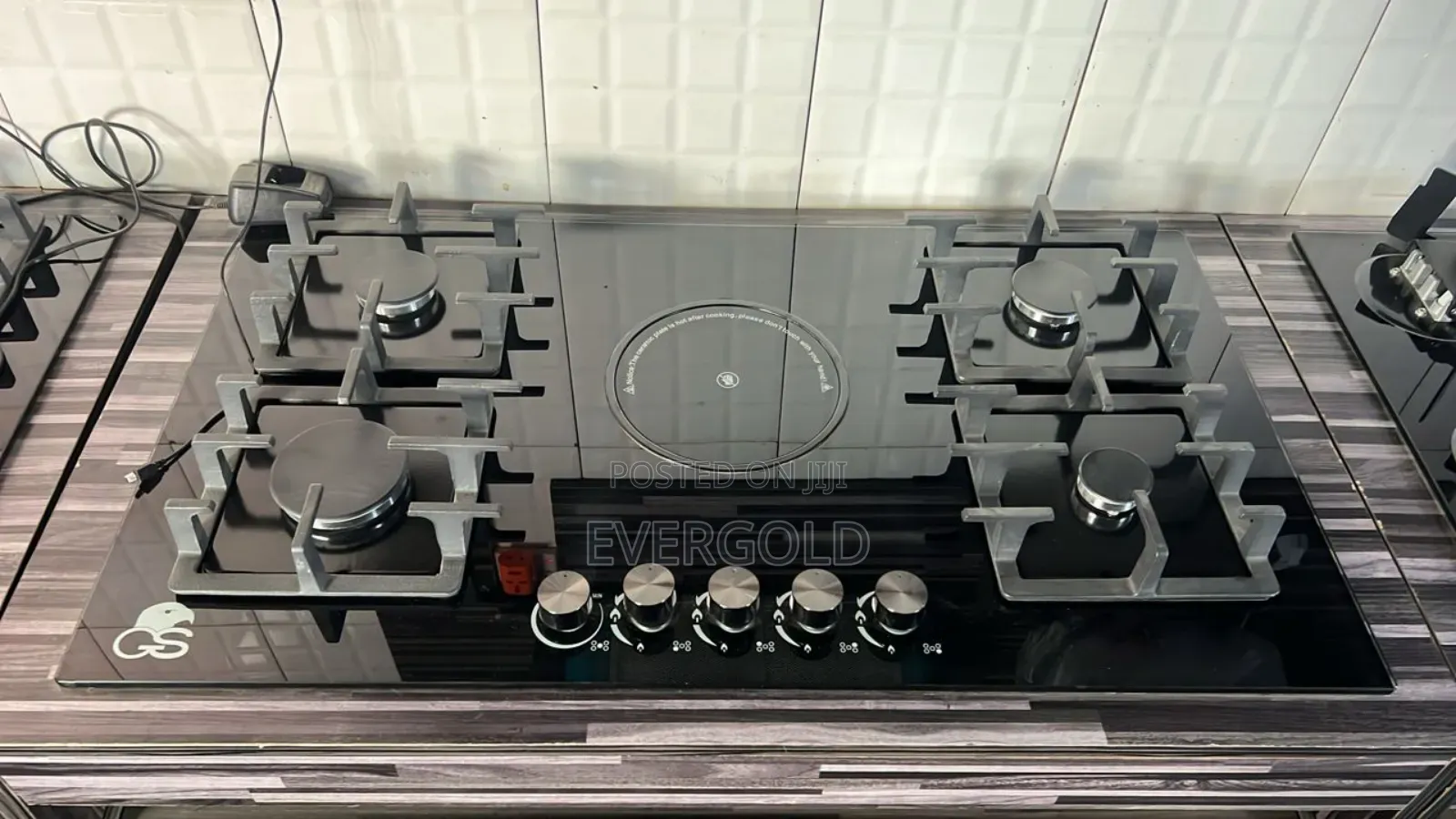 Built-in 4 By 1 Electric Cooker With Automatic Ignition