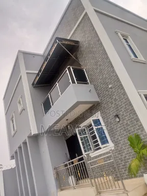 2bdrm Mansion in Dallas Temu, Epe for rent