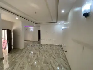 3bdrm Block of Flats in Mabushi for rent