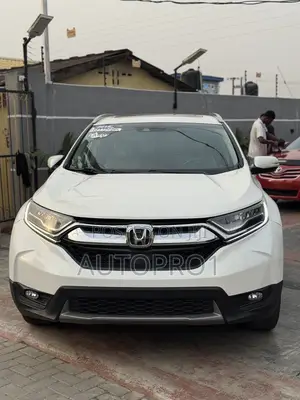 Honda CR-V Touring AWD 2018 White