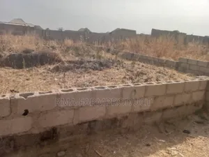 A Land for Sale 100 by 100