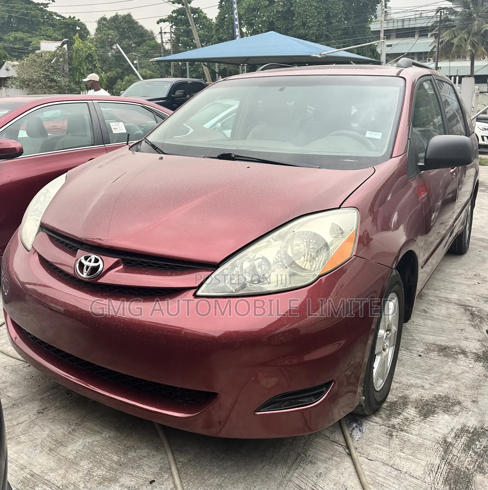 Toyota Sienna 2007 Red