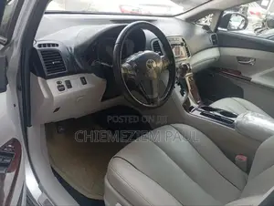 Toyota Venza V6 AWD 2012 Silver