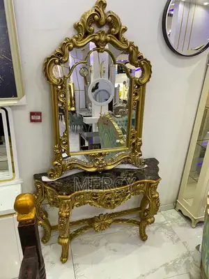 Luxury Royal Mirror Console and Table