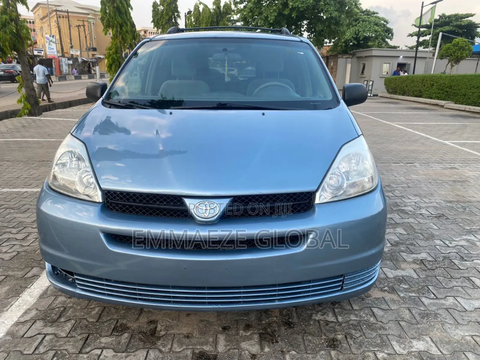 2004 Toyota Sienna