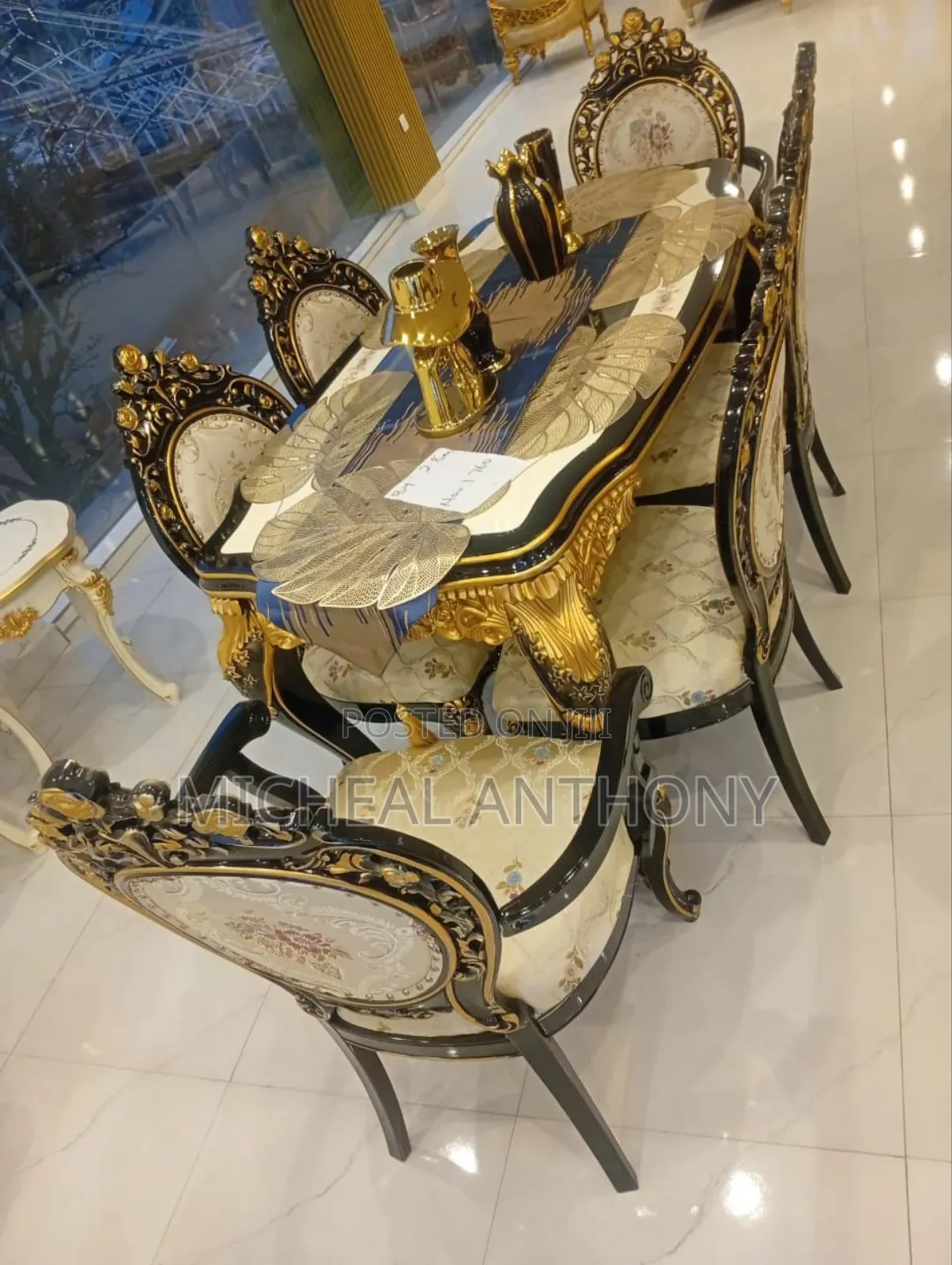 Executive Royal Dining Table Six Seaters
